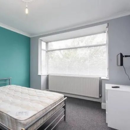 Image 3 - 76 Harrington Drive, Nottingham, NG7 1JN, United Kingdom - Duplex for rent