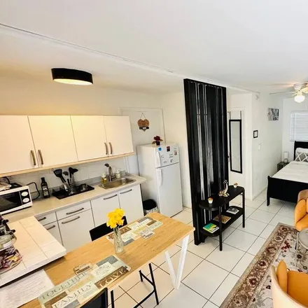 Image 4 - Hollywood, FL - Apartment for rent