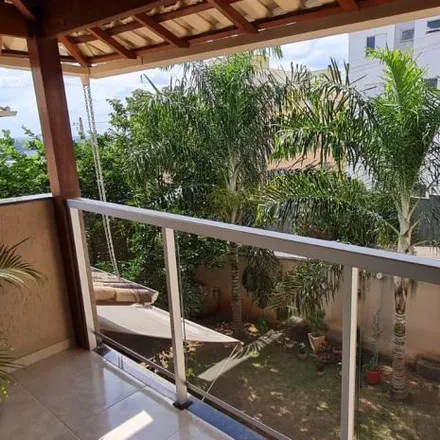 Buy this 3 bed house on Rua Santa Cruz in Campinho de Baixo, Lagoa Santa - MG
