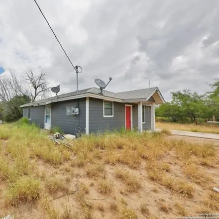 Image 4 - 361 San Antonio Avenue, Catarina, Dimmit County, TX 78836, USA - House for sale