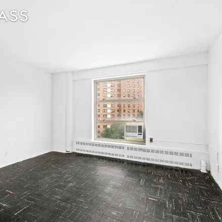 Image 6 - 70 La Salle Street, New York, NY 10027, USA - Apartment for sale