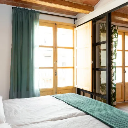 Rent this 2 bed apartment on Carrer de la Creu dels Molers in 08001 Barcelona, Spain