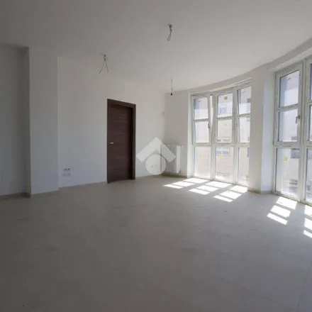 Image 4 - Portico, 67100 L'Aquila AQ, Italy - Apartment for rent