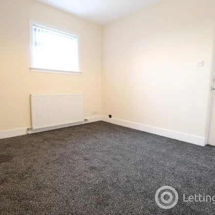 Rent this 3 bed apartment on Turnlee Road in Glossop, SK13 6LL