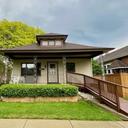 Buy this 3 bed house on 3323 West 66th Street in Chicago, IL 60629