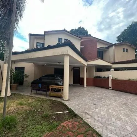 Buy this 4 bed house on unnamed road in Llanos de Curundú, 0843