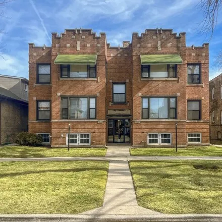 Image 1 - 7345-7347 South Calumet Avenue, Chicago, IL 60619, USA - House for sale