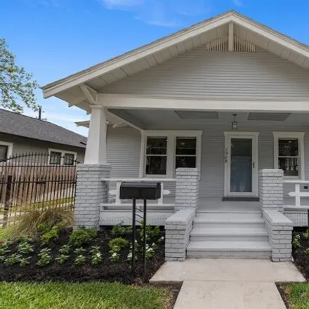 Buy this 2 bed house on 1064 Key Street in Houston, TX 77009