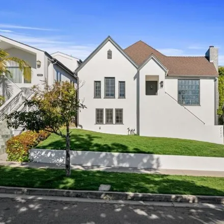 Buy this 4 bed house on 2126 Linnington Avenue in Los Angeles, CA 90025