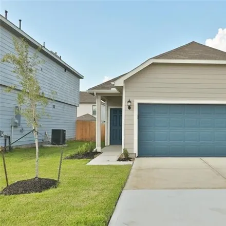Rent this 3 bed house on Wetslope Drive in Montgomery County, TX 77384