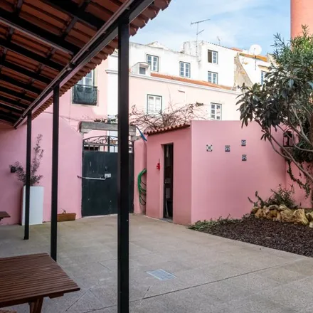 Image 19 - Rua das Escolas Gerais, 1100-465 Lisbon, Portugal - Apartment for rent