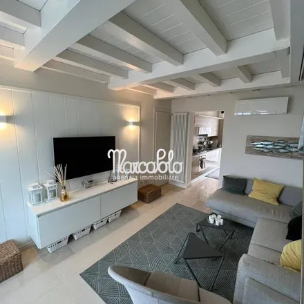 Image 7 - Via Milano, 55042 Forte dei Marmi, Italy - Apartment for rent