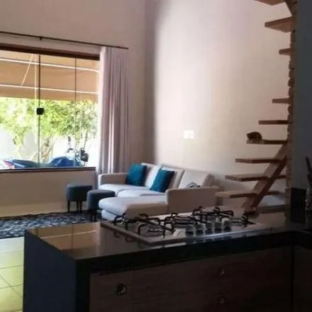 Buy this 3 bed house on Rua Paschoal Jerônimo Fornazari in Barra Funda, Votorantim - SP