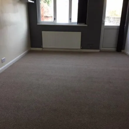 Rent this 1 bed apartment on Albert Road in Southend-on-Sea, SS1 2HB