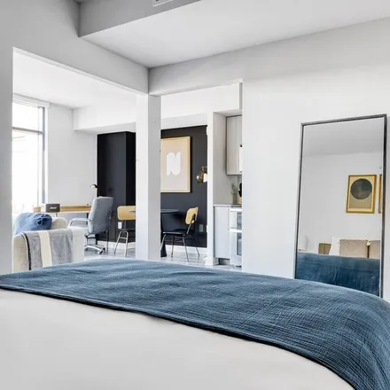 Rent this 1 bed apartment on N Washington Blvd in Arlington, VA