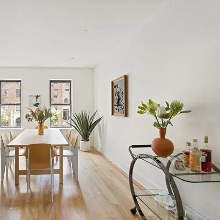 Image 3 - 917 Saint Marks Avenue, New York, NY 11213, USA - Townhouse for rent