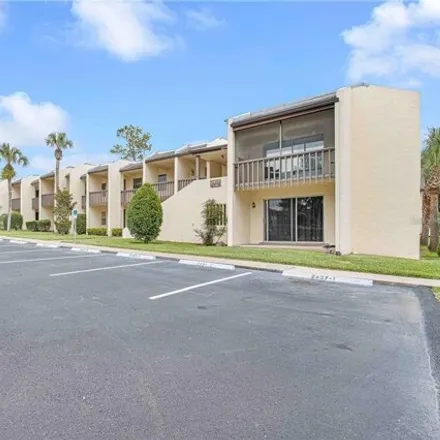 Buy this 1 bed condo on 2451 Northeast 7th Street in Ocala, FL 34470