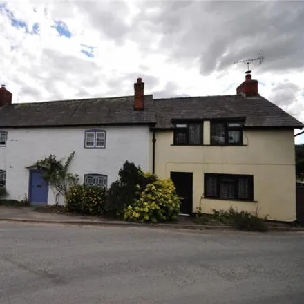 Rent this 3 bed townhouse on High Street in Leintwardine, SY7 0LB