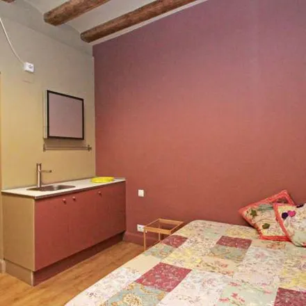Image 8 - Carrer Gíriti, 5, 08003 Barcelona, Spain - Apartment for rent