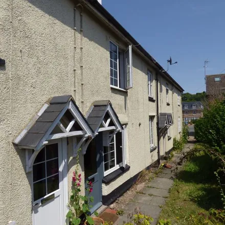 Rent this 1 bed townhouse on Back Lane in South Heath, HP16 0AR