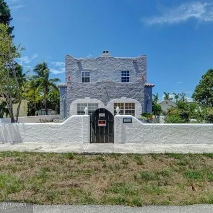 Buy this 4 bed house on 385 Northwest 1st Avenue in Boynton Beach, FL 33435