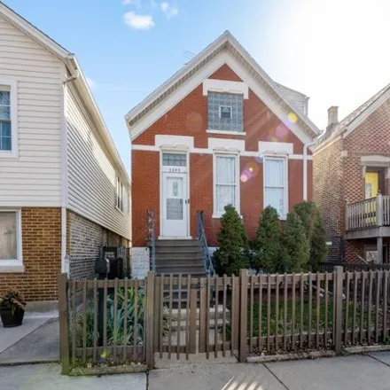 Buy this 1 bed house on 3245 South Racine Avenue in Chicago, IL 60608