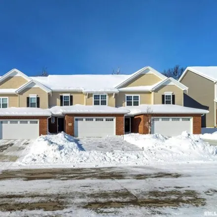 Buy this 4 bed house on Orchard Drive in Pleasant Valley Township, Bettendorf