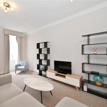 Rent this 2 bed apartment on 109 Baker Street in London, W1U 6RS