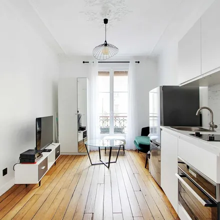Image 6 - 8 Rue Turgot, 75009 Paris, France - Apartment for rent