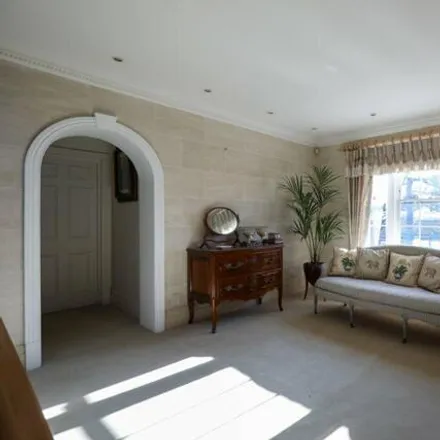 Image 7 - Church Hill, London, SW19 7BN, United Kingdom - House for rent