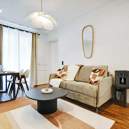 Image 2 - 2 Rue d'Alleray, 75015 Paris, France - Apartment for rent