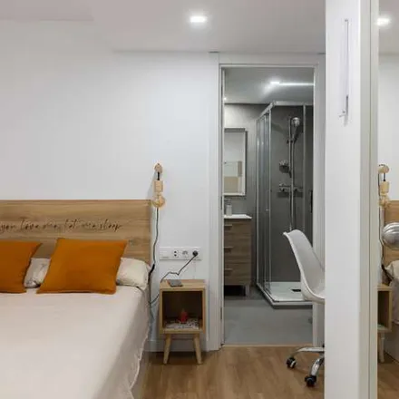 Rent this 2 bed apartment on Carrer d'Aragó in 404, 08001 Barcelona