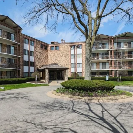 Buy this 2 bed condo on 250 W Parliament Pl Apt 414 in Mount Prospect, Illinois