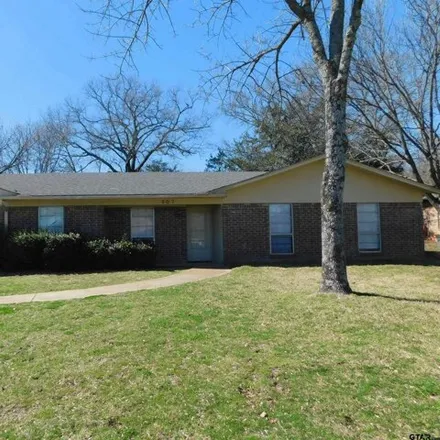 Rent this 3 bed house on 907 Karen Drive in Lindale, TX 75771