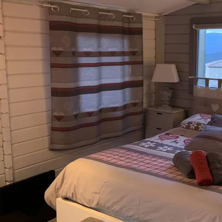 Rent this 1 bed house on Les Adrets-de-l'Estérel in Var, France