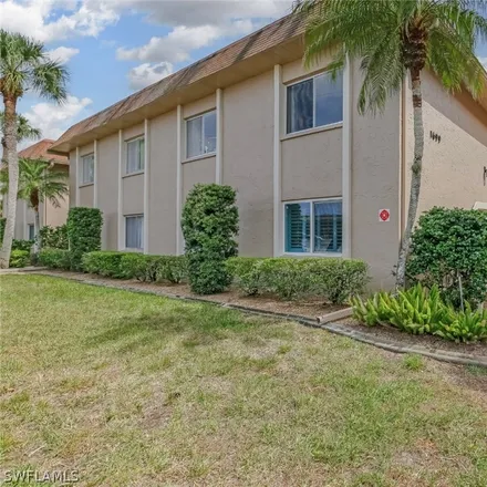 Buy this 2 bed condo on 1699 Golf Club Drive in Moody River Estates, North Fort Myers