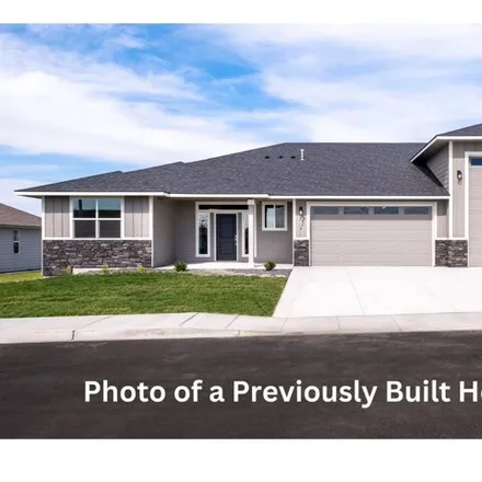 Buy this 3 bed house on unnamed road in Kennewick, WA 99338