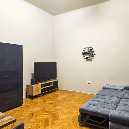 Image 2 - Budapest, Dob utca 38, 1072, Hungary - Apartment for rent