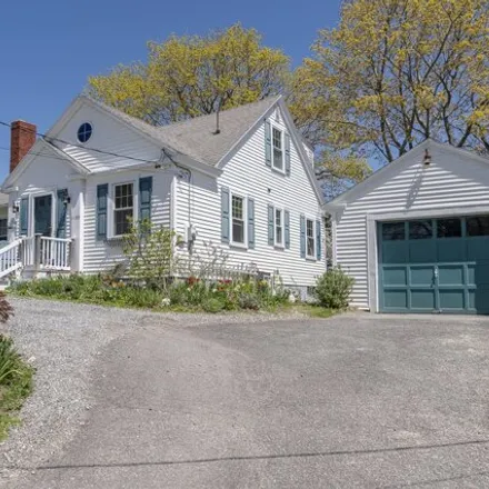 Buy this 3 bed house on 15 Somerset Place in Bath, ME 04530