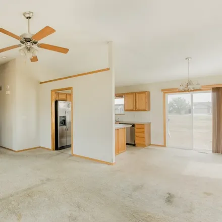 Image 4 - 1205 Crest Ridge, Wellington, KS 67152, USA - House for sale