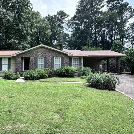 Buy this 3 bed house on 921 Briarwood Drive in Jackson, MS 39211