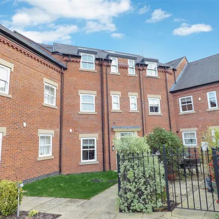 Rent this 2 bed apartment on 121 Shottery Road in Stratford-upon-Avon, CV37 9QA