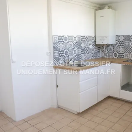 Rent this 2 bed apartment on 12 Rue Carnot in 93240 Stains, France