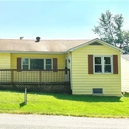 Buy this 3 bed house on 299 East Fairview Avenue in King City, Gentry County