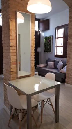 Rent this studio apartment on Carrer de Vidal Canelles in 21, 46011 Valencia