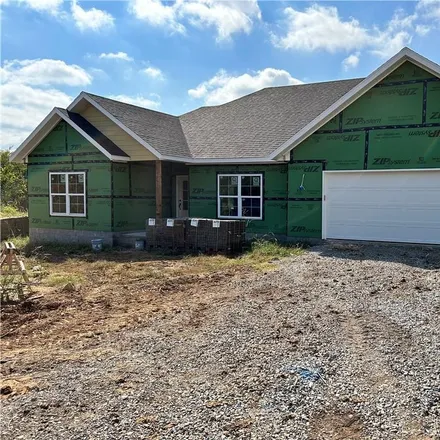 Buy this 3 bed house on McDole Circle in Bella Vista, AR 72715