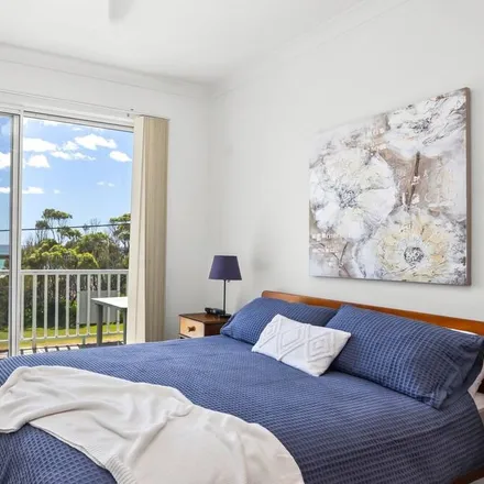 Rent this 5 bed house on Dolphin Point NSW 2539
