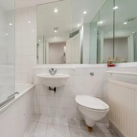 Image 7 - Constable House, Adelaide Road, Primrose Hill, London, NW3 4SW, United Kingdom - Apartment for sale