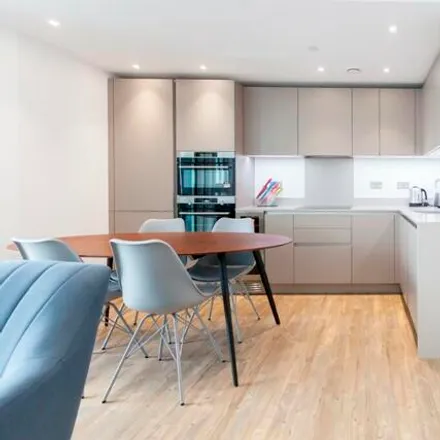 Rent this 1 bed room on Gladwin Tower in Wandsworth Road, London