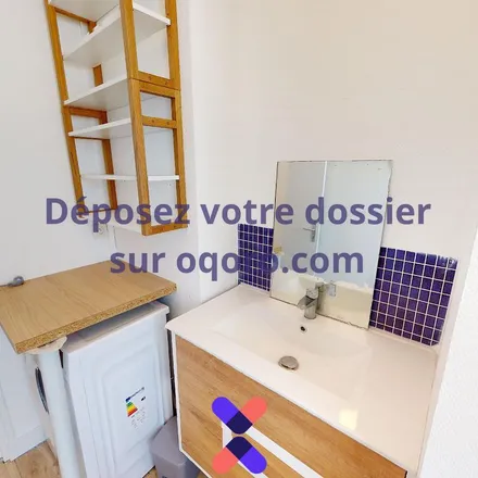 Image 9 - 1 Rue Perrin de la Touche, 35064 Rennes, France - Apartment for rent